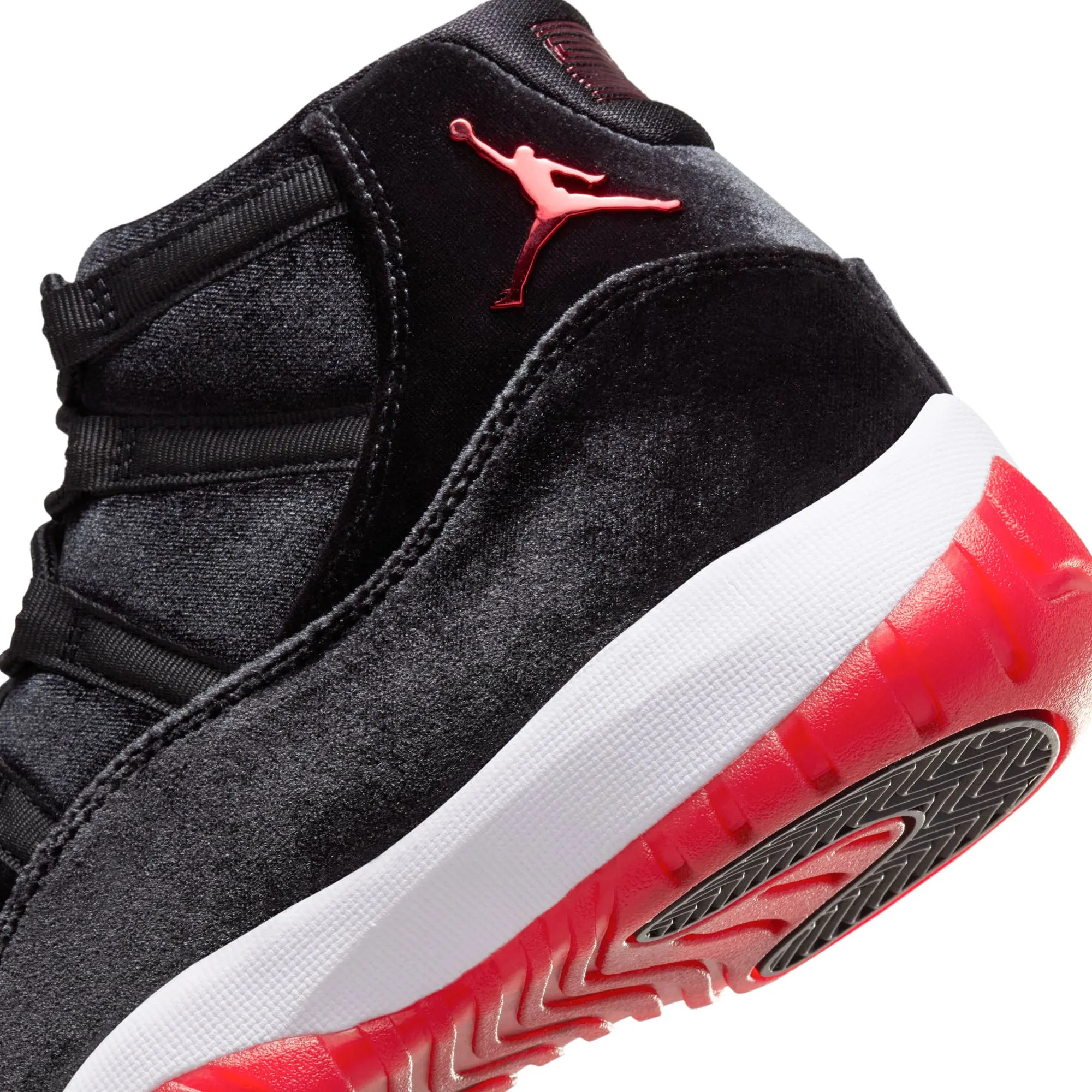 Air Jordan Womens 11 Retro "Bred Velvet" Shoes