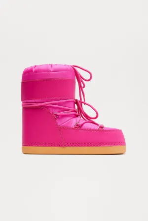 Arrowhead Flat Boots - Pink