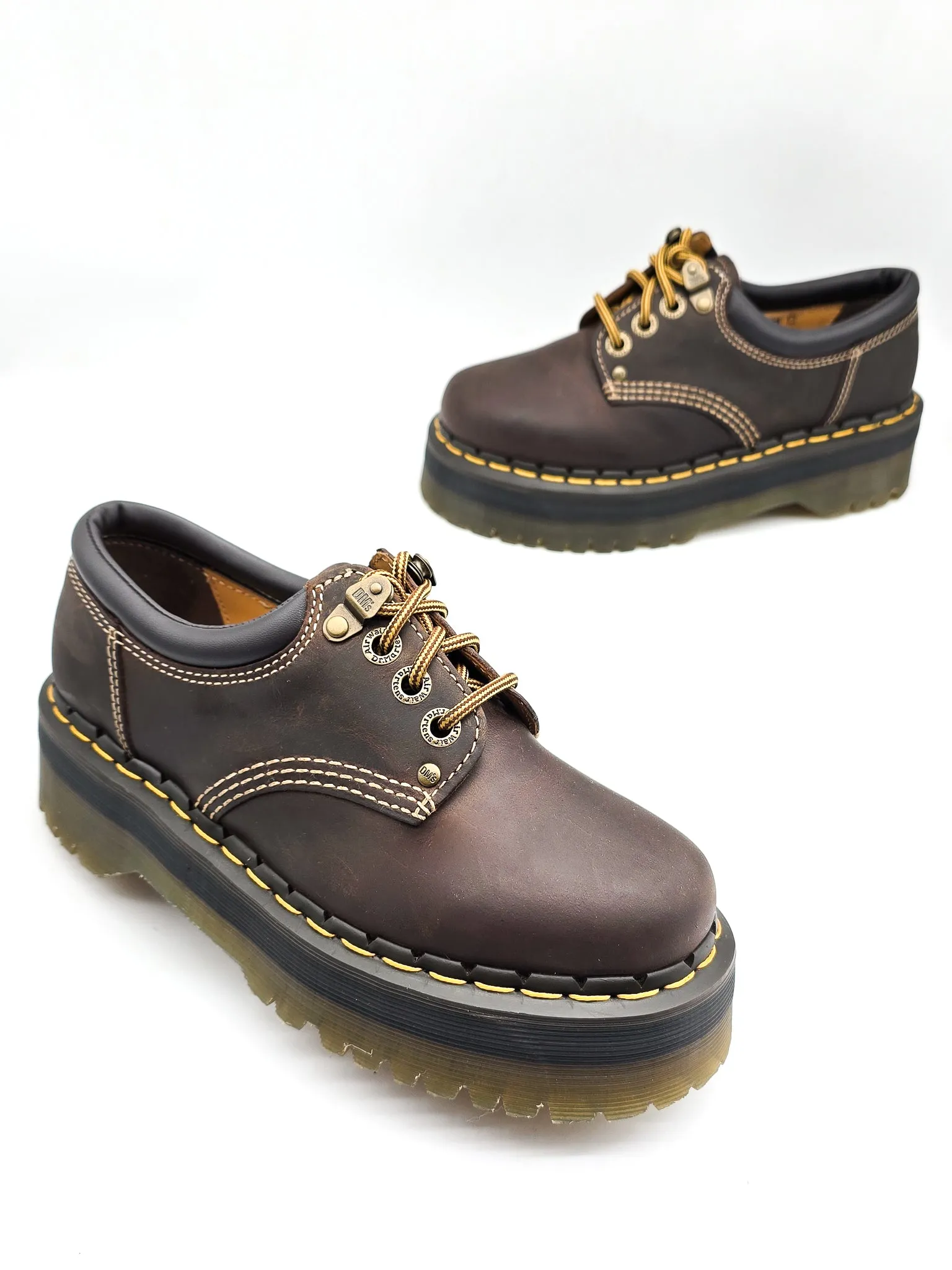 DR. MARTENS 8053 QUAD ARC CRAZY HORSE