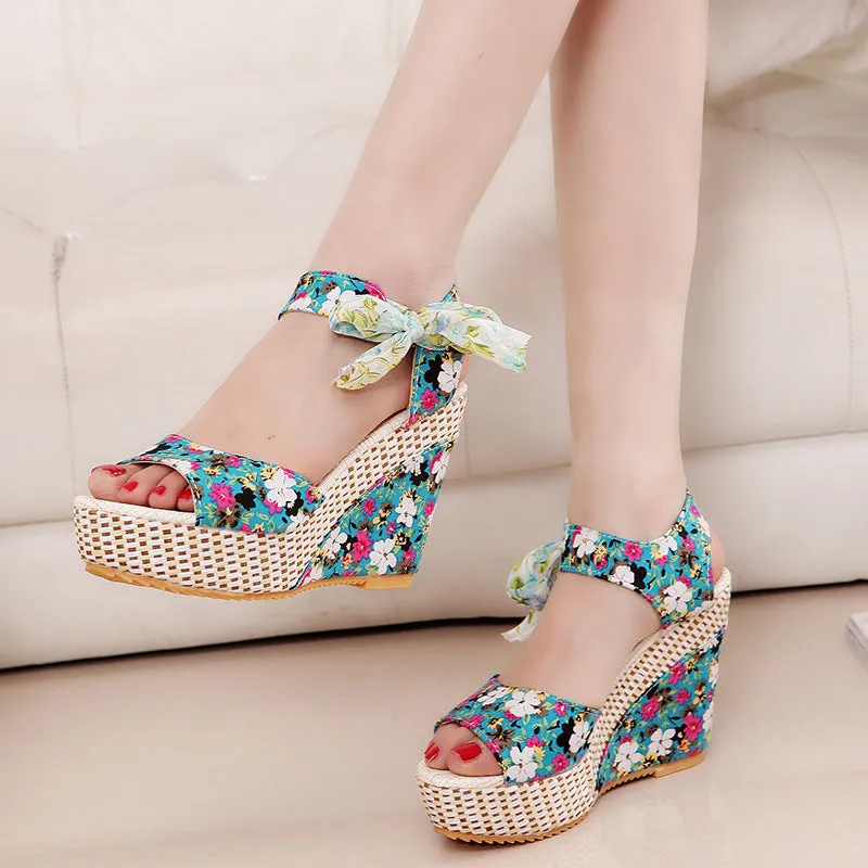 Floral Bowknot Design Wedge Sandals