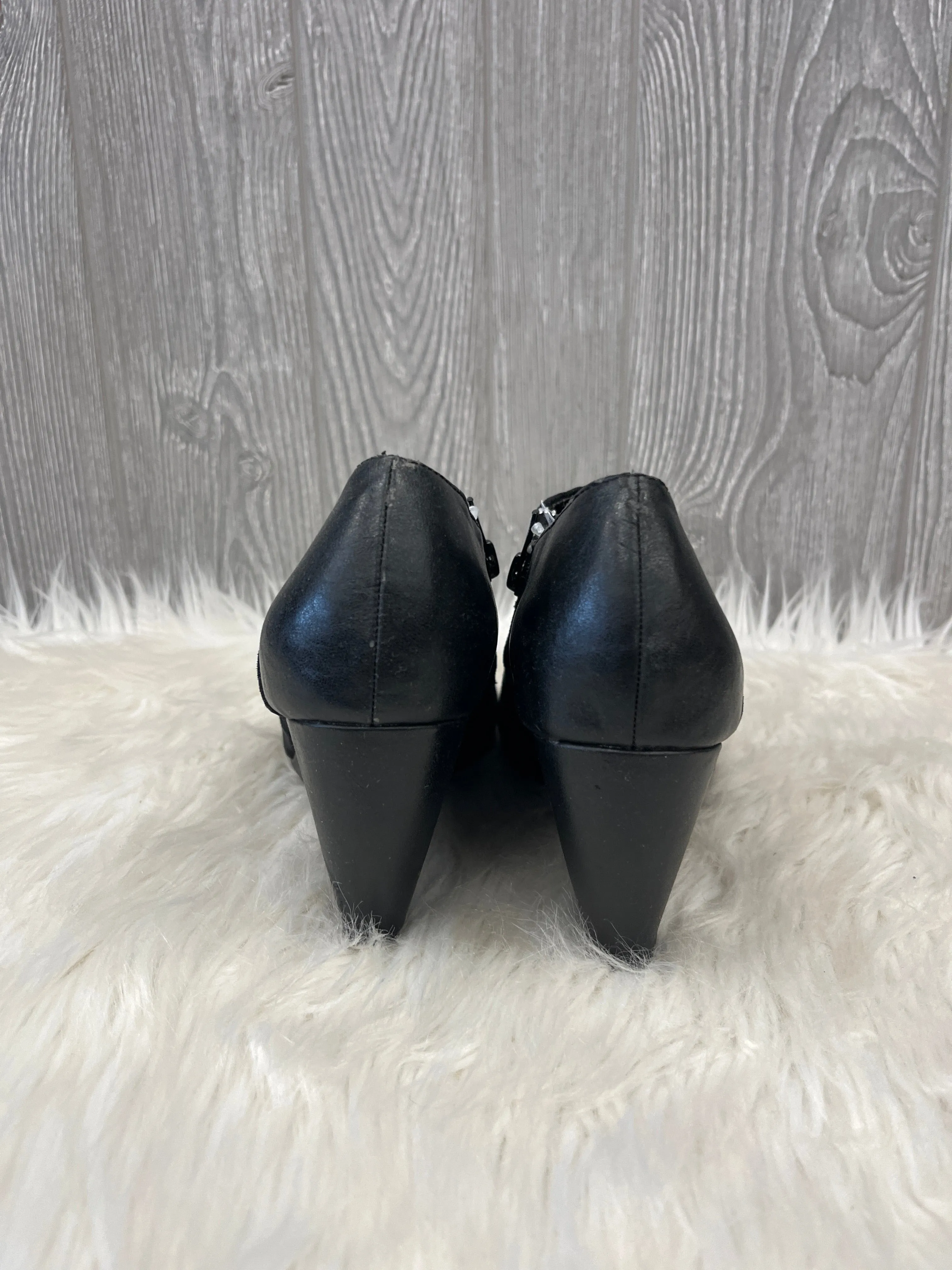Sandals Heels Wedge By Aerosoles In Black, Size: 8