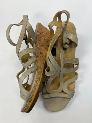 Shoes Heels Wedge By Bussola  Size: 10