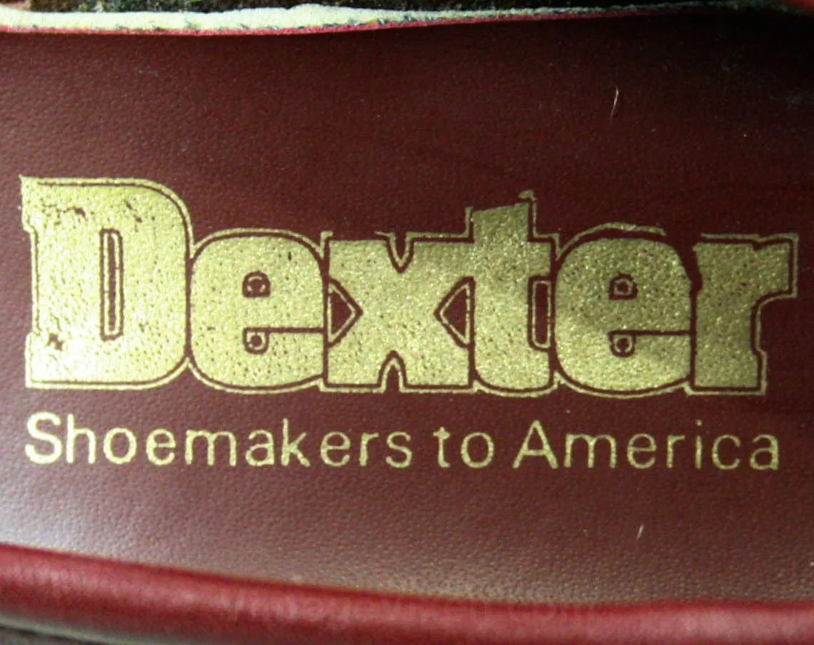 Size 6.5 W Leather Shoes - Dexter - High Quality Sophisticated 1980s Fine Oxblood Brown Leather - Stacked Wood Heels - Deadstock - 43149-3