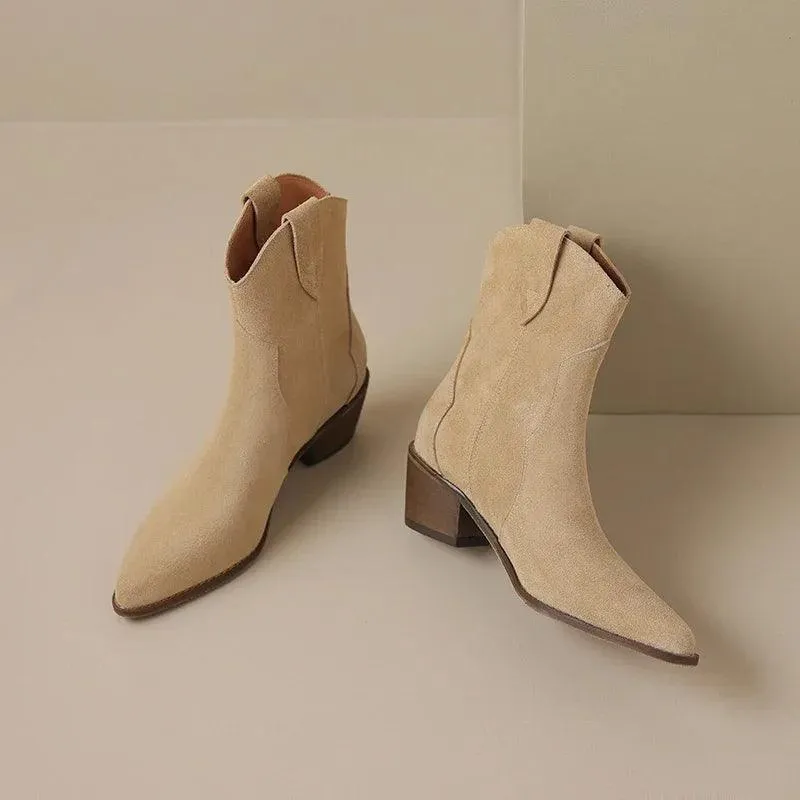 Women's Casual Shoes: Chelsea Pointy Toe Wedge Ankle Boots - TSS182