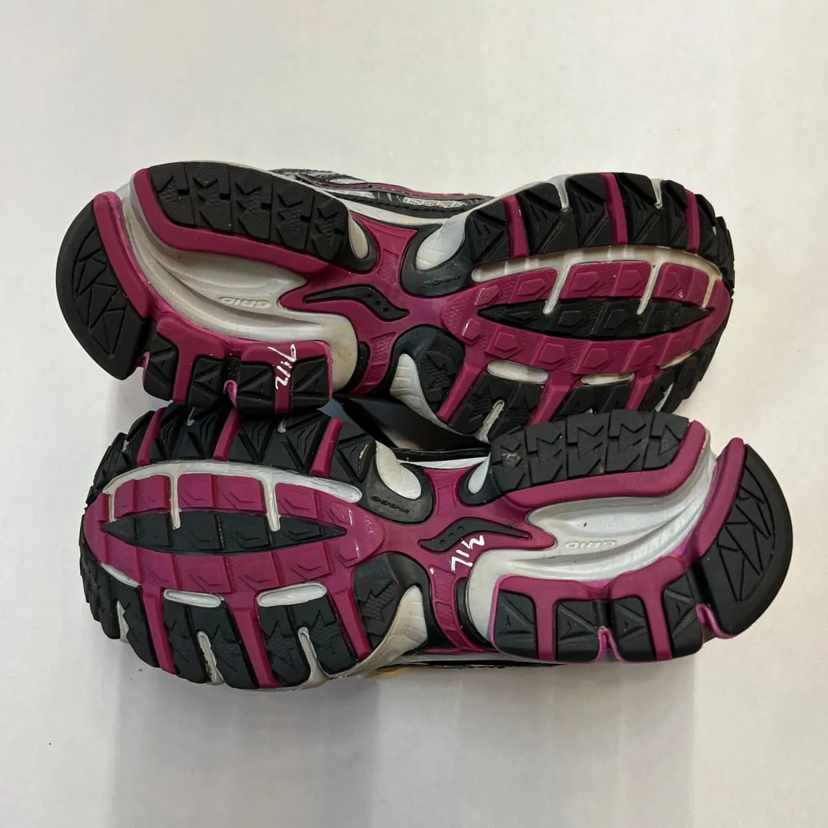 Women's Saucony Grid •Ramble TR2• Trail Running Size 7.5M Preowned